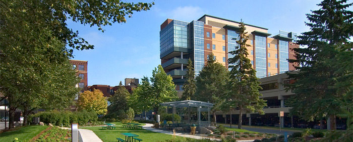 Exterior of Abbott Northwestern Hospital